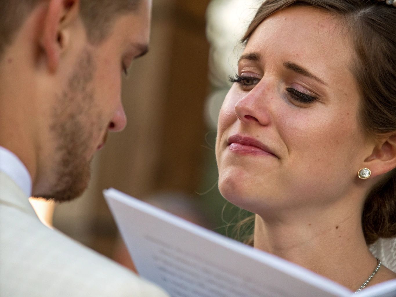 Read or Recite? Choosing Your Perfect Vow Delivery Style